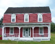 Front elevation, Reynolds House, Queensport, NS; Heritage Division, NS Department of Tourism, Culture and Heritage, 2009