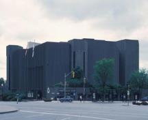 General view of the National Arts Centre National Historic Site of Canada; Agence Parcs Canada / Parks Canada Agency, W. Duford.